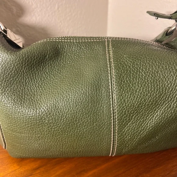 Furla Green Leather Studded Shoulder Bag - Picture 6 of 16